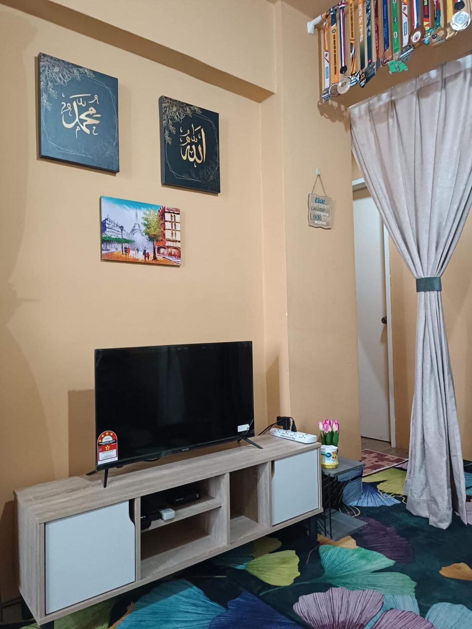 M.Fr Homestay Pangsapuri Putra Damai Putrajaya Exterior photo