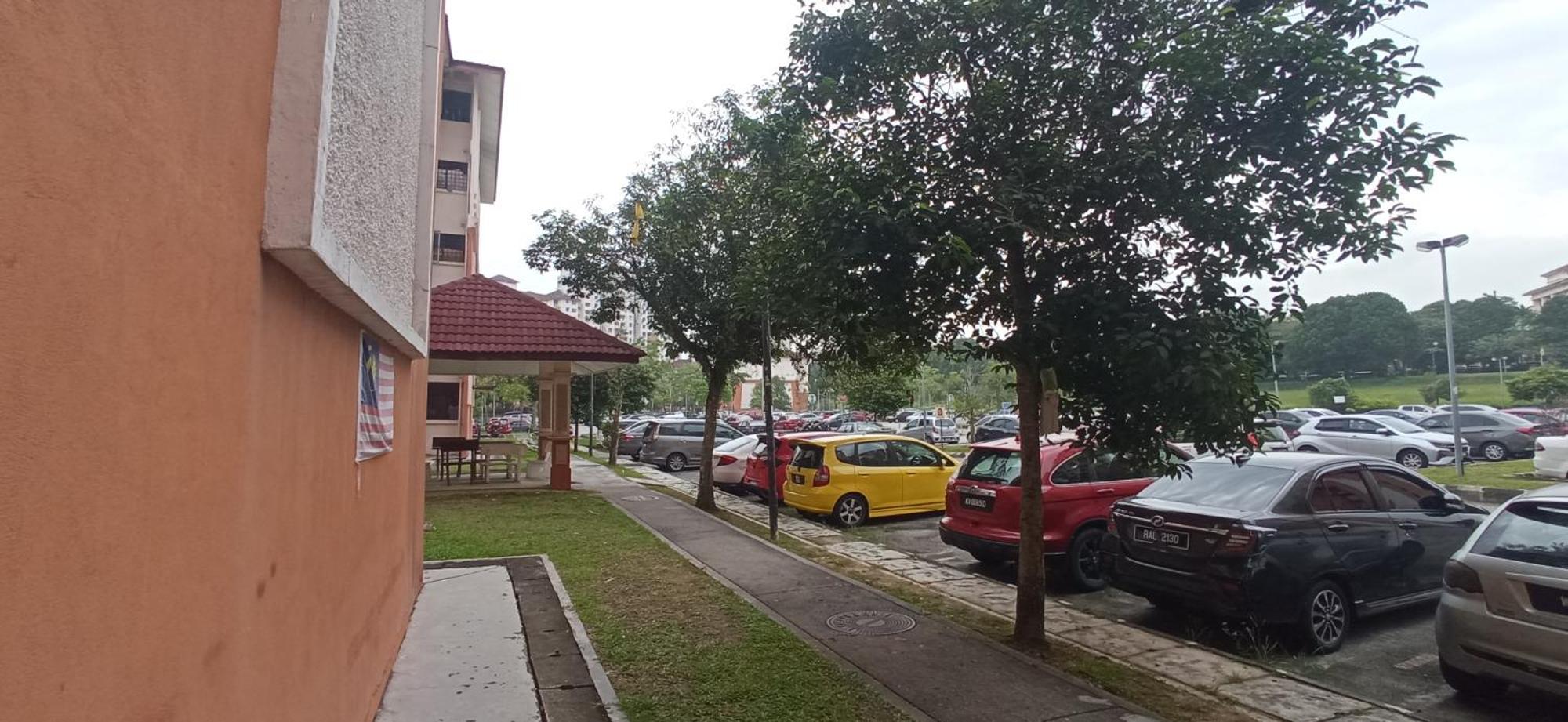 M.Fr Homestay Pangsapuri Putra Damai Putrajaya Exterior photo